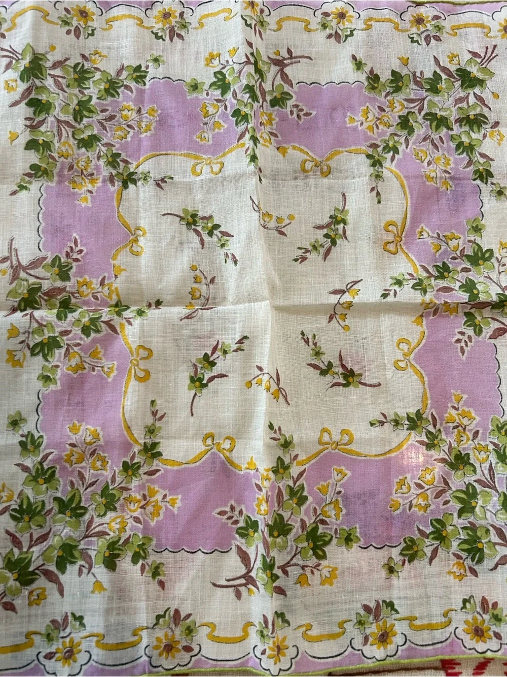 Vintage Floral Cotton hankie Handkerchief - Lavender & Yellow with bows 12x12